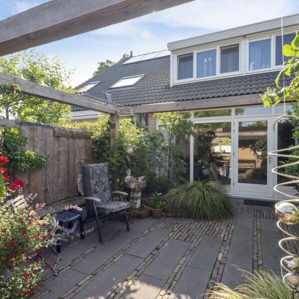 Castricum – Henriette Roland Holststraat 4